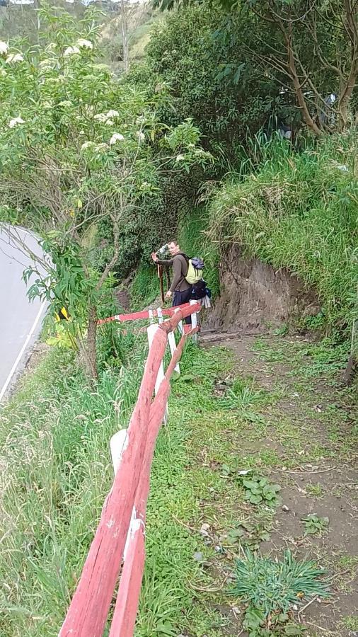 Hostal El Inca Chugchilán エクステリア 写真